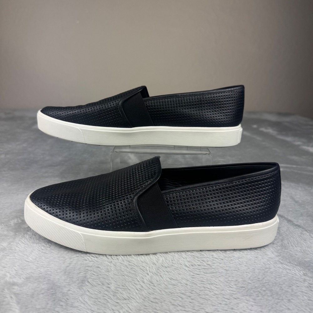 Vince Blair Black Perforated Leather Slip On Platform Sneakers Womens 8.5 M - Picture 1 of 10